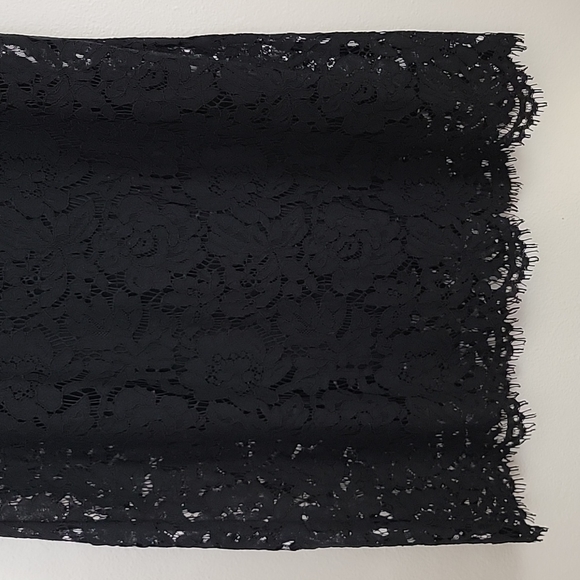 Reynah Black Lace Short Sleeve Dress 4 - Picture 4 of 11